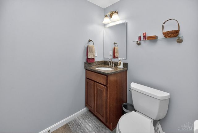 1282 Locust Forge Lane, Lebanon, OH 45036