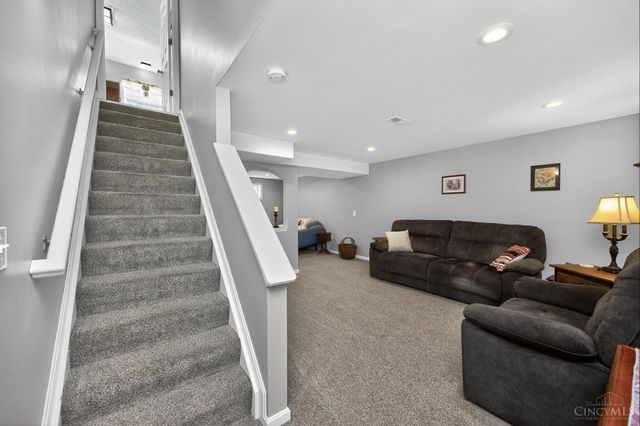 1282 Locust Forge Lane, Lebanon, OH 45036