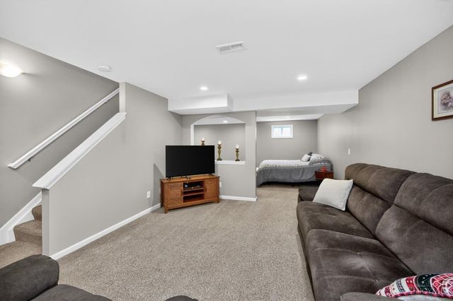 1282 Locust Forge Lane, Lebanon, OH 45036