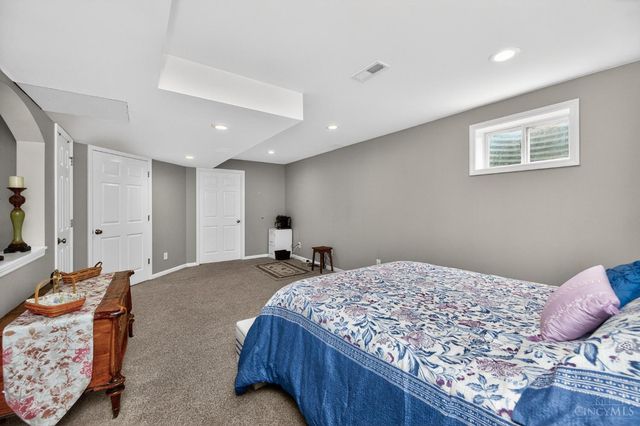 1282 Locust Forge Lane, Lebanon, OH 45036