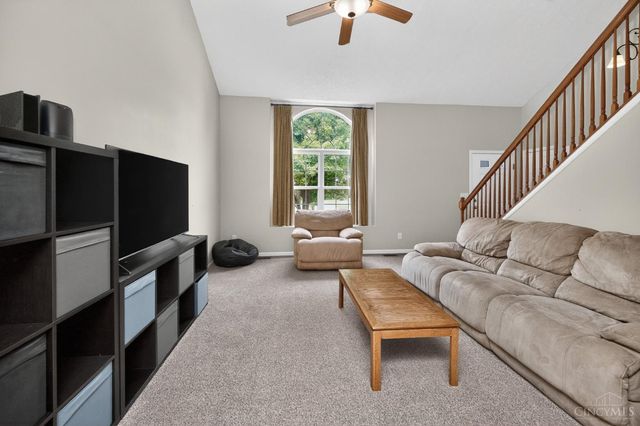 1282 Locust Forge Lane, Lebanon, OH 45036
