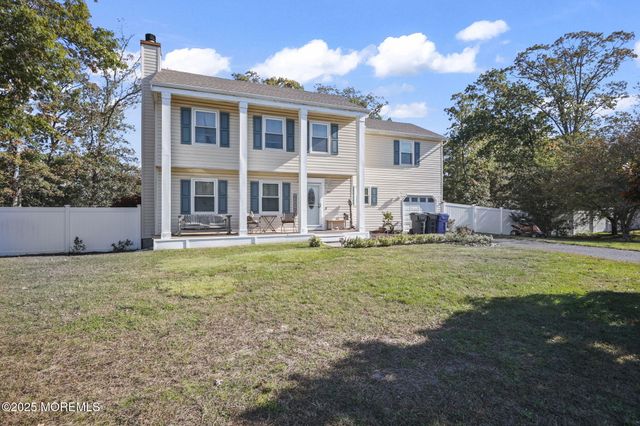 789 Holly Berry Lane, Brick, NJ 08724