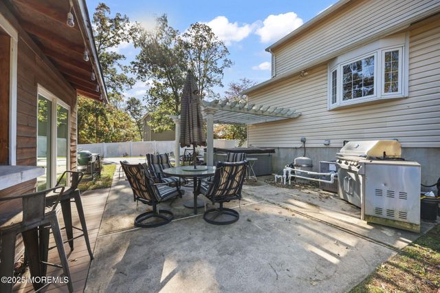 789 Holly Berry Lane, Brick, NJ 08724