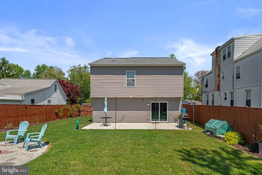 Image 25 of property listing at 465 CARVEL BEACH RD, Carvel Beach, MD 21226