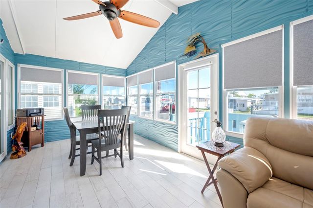 4300 RIVERSIDE DRIVE 206, Punta Gorda, FL 33982