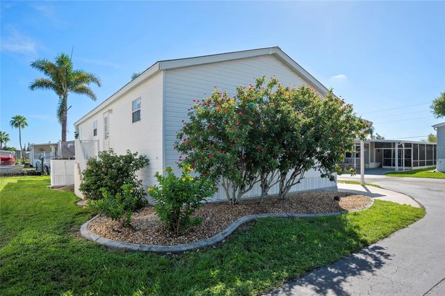 4300 RIVERSIDE DRIVE 206, Punta Gorda, FL 33982