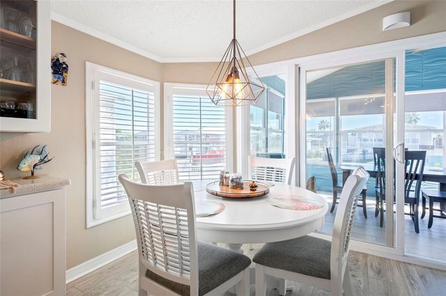 4300 RIVERSIDE DRIVE 206, Punta Gorda, FL 33982