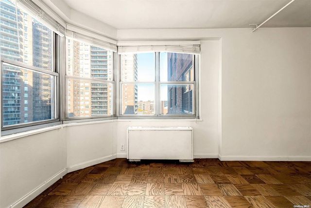70-25 Yellowstone Boulevard 7B, Forest Hills, NY 11375
