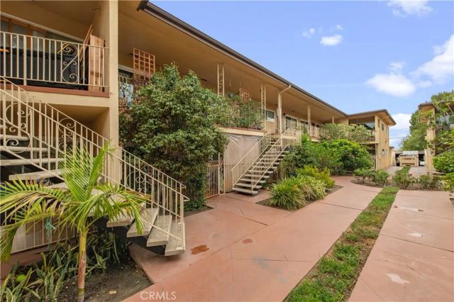 1122 W Huntington Drive 9, Arcadia, CA 91007