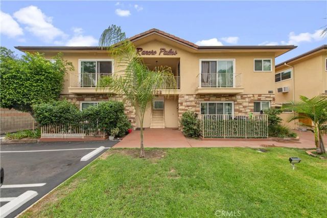 1122 W Huntington Drive 9, Arcadia, CA 91007