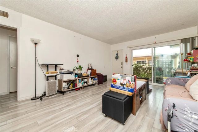 1122 W Huntington Drive 9, Arcadia, CA 91007