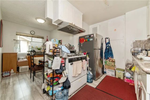 1122 W Huntington Drive 9, Arcadia, CA 91007