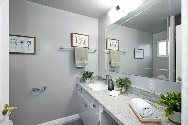 27669 27669 Loyola ave, Hayward, CA 94545