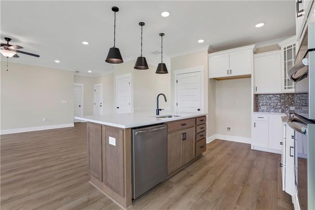 115 Coffee Lane, Hoschton, GA 30548