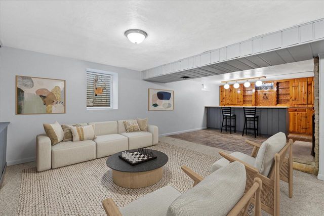 15620 W Saint Francis DRIVE, New Berlin, WI 53151