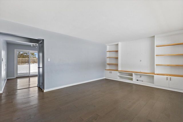 15620 W Saint Francis DRIVE, New Berlin, WI 53151