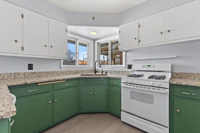 15620 W Saint Francis DRIVE, New Berlin, WI 53151