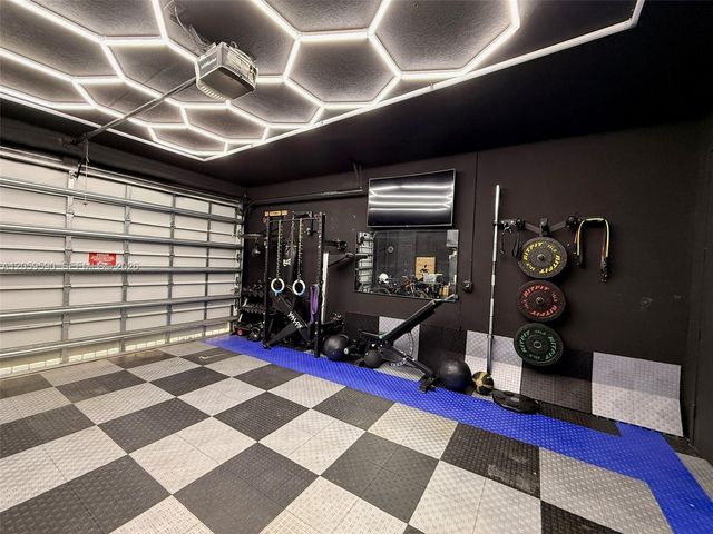 10448 NW 67th Street 10448, Doral, FL 33178