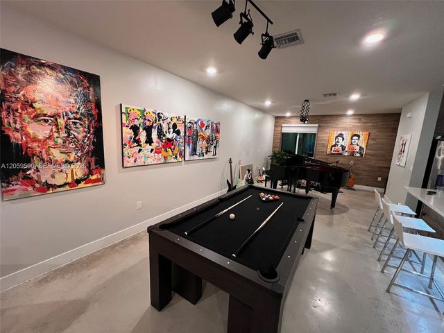 10448 NW 67th Street 10448, Doral, FL 33178