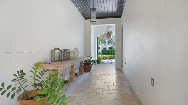 1668 Micanopy Ave, Miami, FL 33133