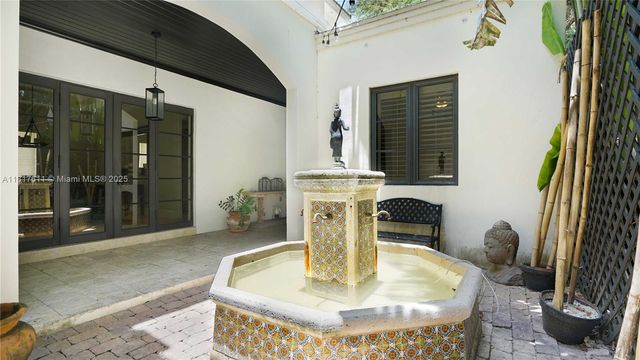 1668 Micanopy Ave, Miami, FL 33133