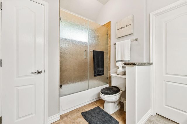 1114 Commons Waterway Drive, Huffman, TX 77336