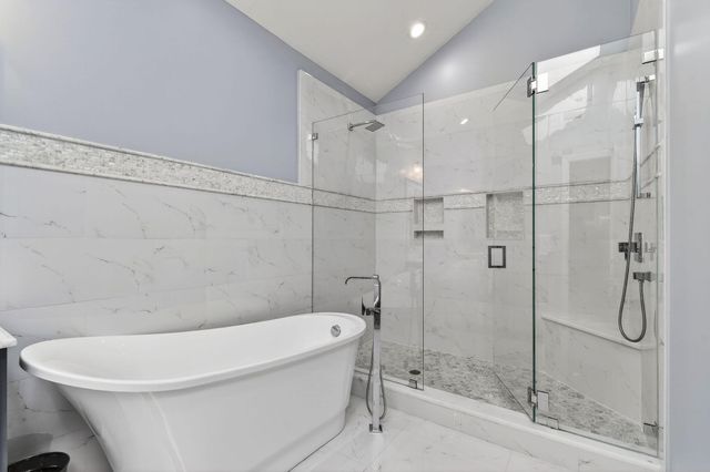 302 Alicante Drive, Juno Beach, FL 33408