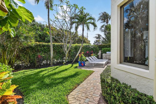 302 Alicante Drive, Juno Beach, FL 33408