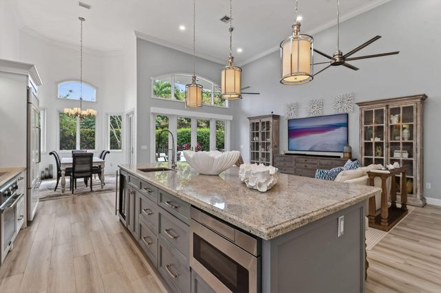 302 Alicante Drive, Juno Beach, FL 33408