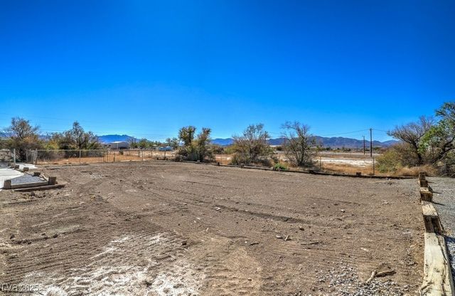 2101 McMurray Drive, Pahrump, NV 89060