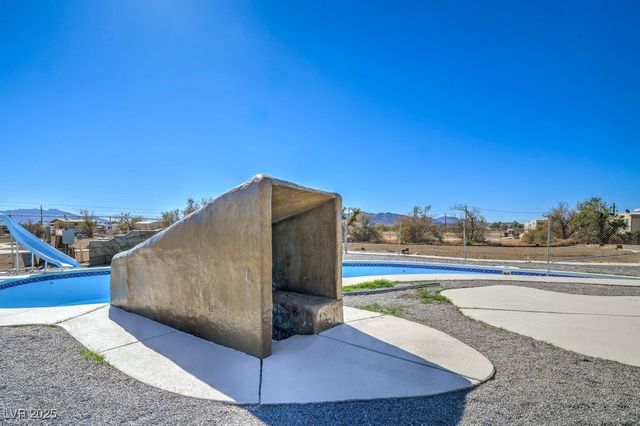 2101 McMurray Drive, Pahrump, NV 89060