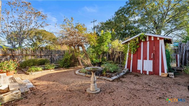 309 N Boundary Street, Burnet, TX 78611