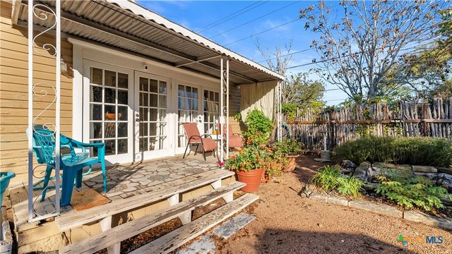 309 N Boundary Street, Burnet, TX 78611