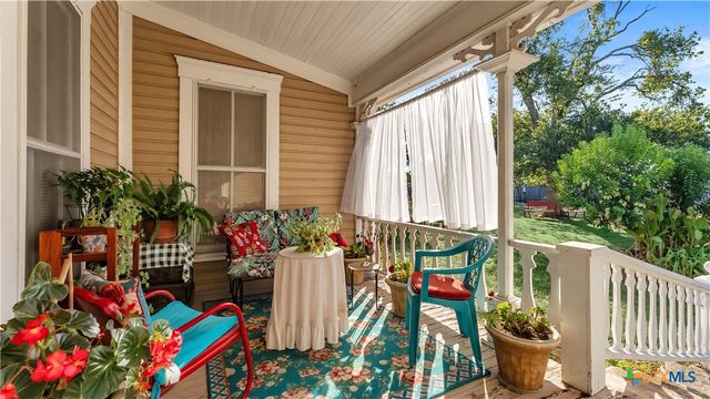 309 N Boundary Street, Burnet, TX 78611