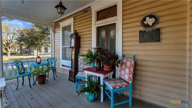 309 N Boundary Street, Burnet, TX 78611