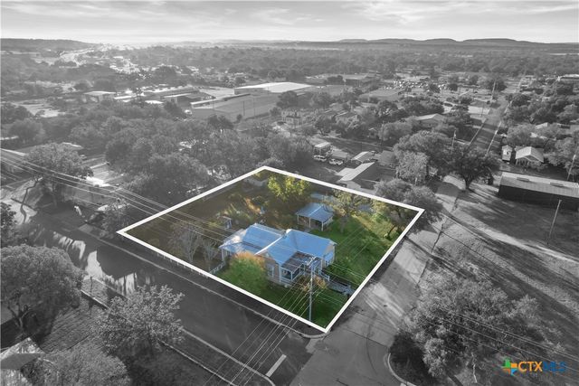 309 N Boundary Street, Burnet, TX 78611