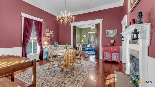 309 N Boundary Street, Burnet, TX 78611