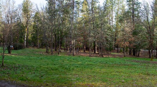 4015 Pleasant Creek Road, Rogue River, OR 97537