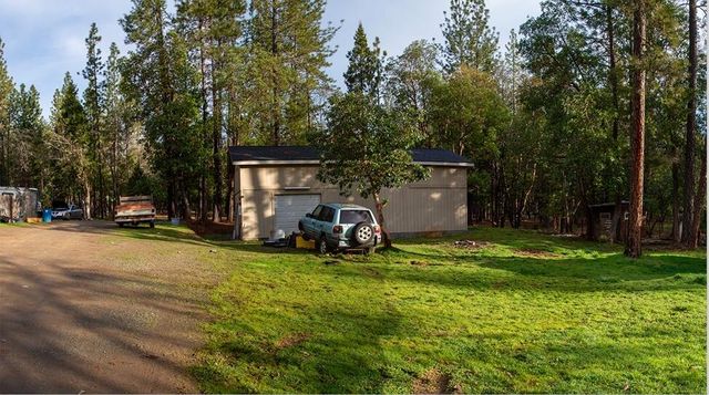 4015 Pleasant Creek Road, Rogue River, OR 97537