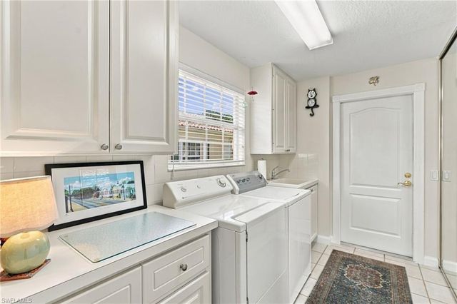 5618 Eleuthera WAY, Naples, FL 34119