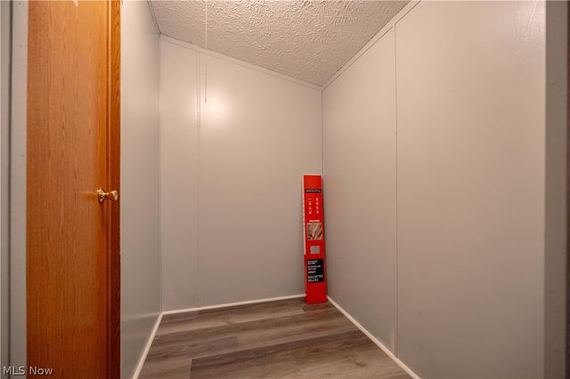 62 Redwood Drive, Beloit, OH 44609