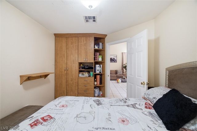 5529 Heisman Drive, Las Vegas, NV 89110