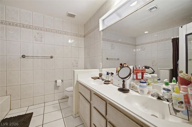5529 Heisman Drive, Las Vegas, NV 89110