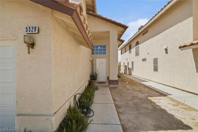 5529 Heisman Drive, Las Vegas, NV 89110