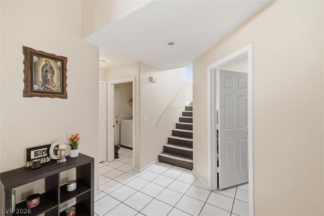5529 Heisman Drive, Las Vegas, NV 89110