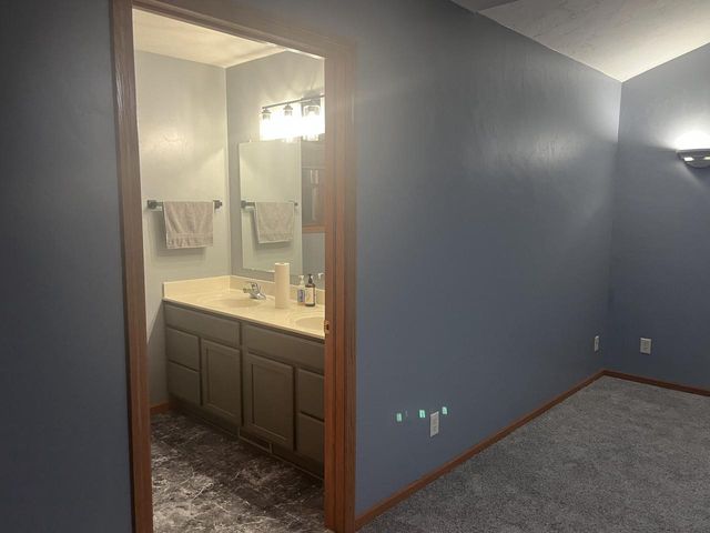 1240 Peninsula LANE, Whitewater, WI 53190