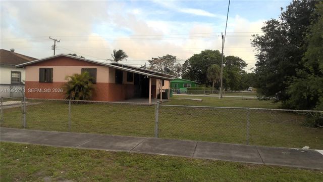 1671 NW 154th St, Miami Gardens, FL 33054