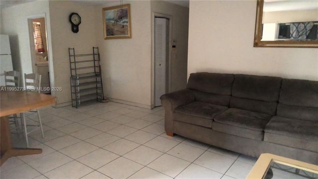 1671 NW 154th St, Miami Gardens, FL 33054