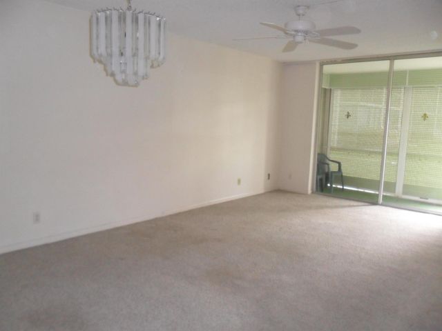 9420 S Hollybrook Lake Drive 105, Pembroke Pines, FL 33025