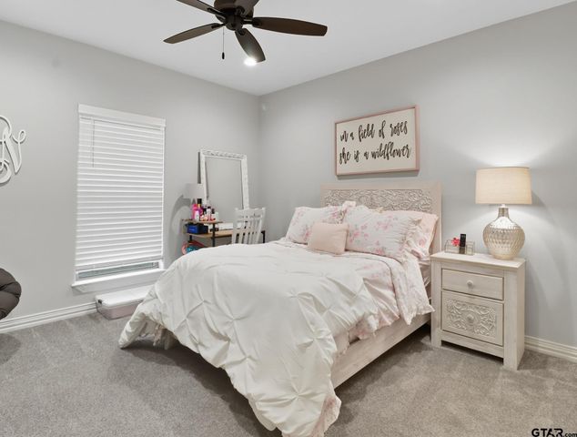 4501 Windsor Park Ln, Kilgore, TX 75662